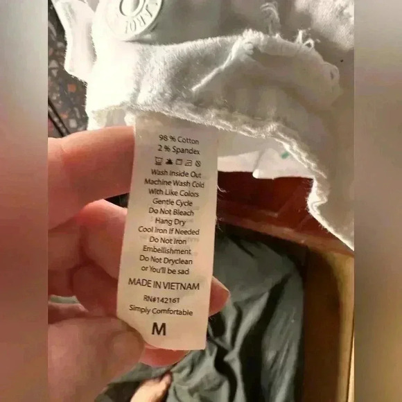 Lularoe custom medium white distressed Kenny denim trucker jacket floral Lips - Picture 9 of 10